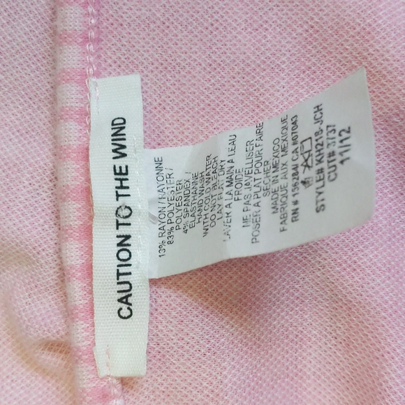 BOGO!! Caution to the Wind Girls Pink Gingham Flutter Sleeve Top - Picture 4 of 4